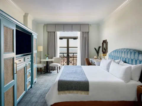 Harbourview Inn
